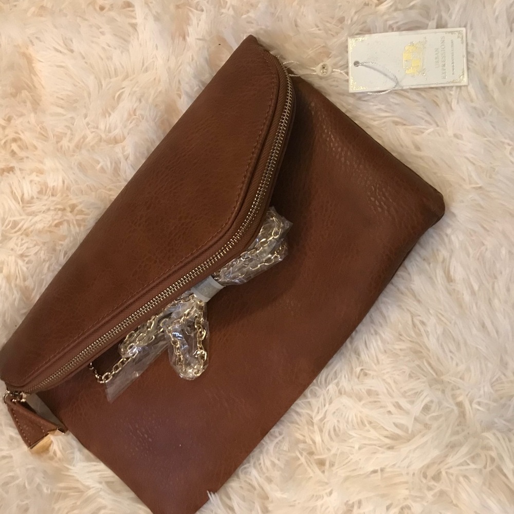 NWT Tan Crossbody with Gold Chain Strap